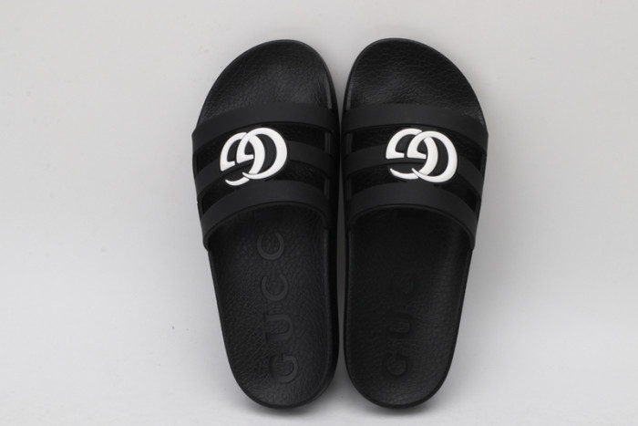 G*u*i* sandal33