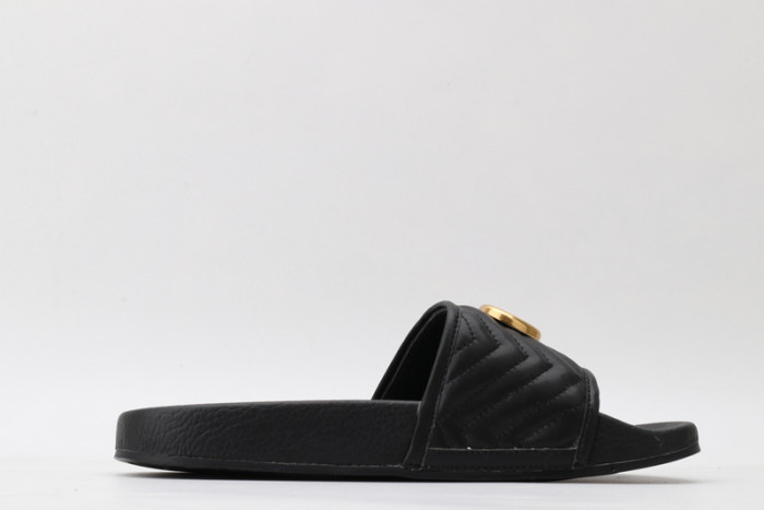 G*u*i* sandal17