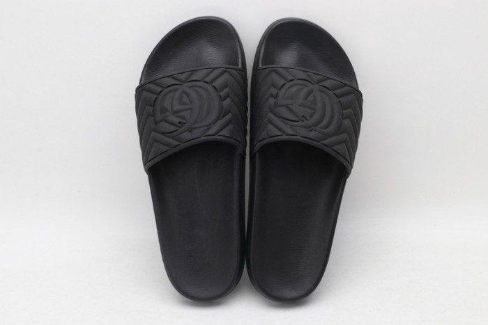 G*u*i* sandal19