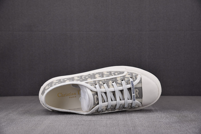 dio* sneakers t0000-065