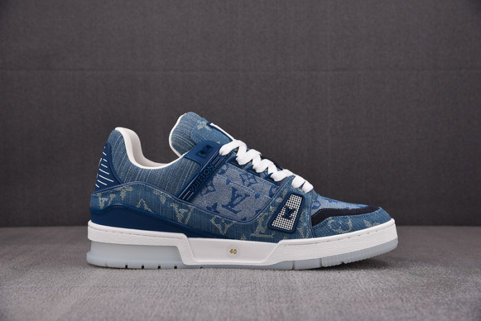 lv snekaers l000007