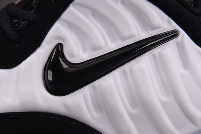 NIKE Air Foamposite Pro 