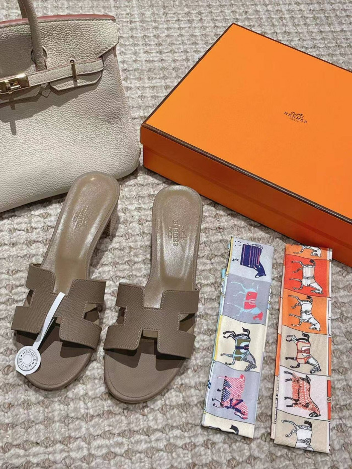 Herme* Sandal47
