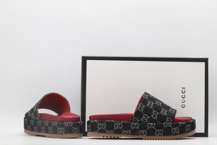 G*u*i* sandal75