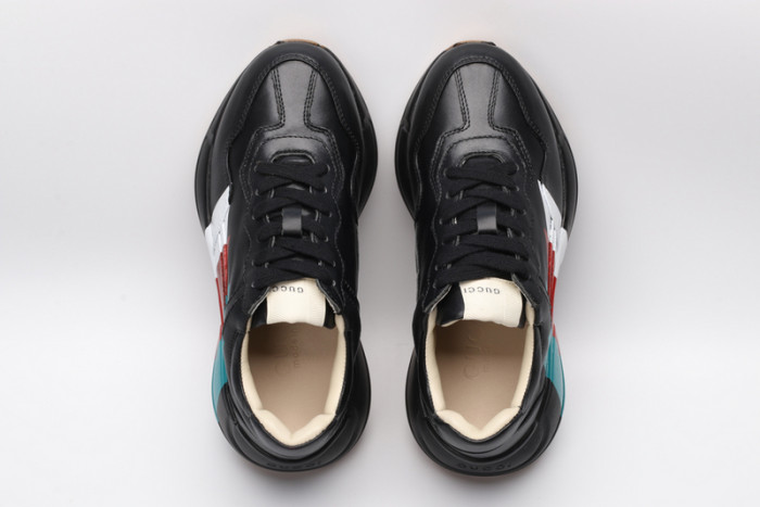 G*u*i* trainer sneaker17