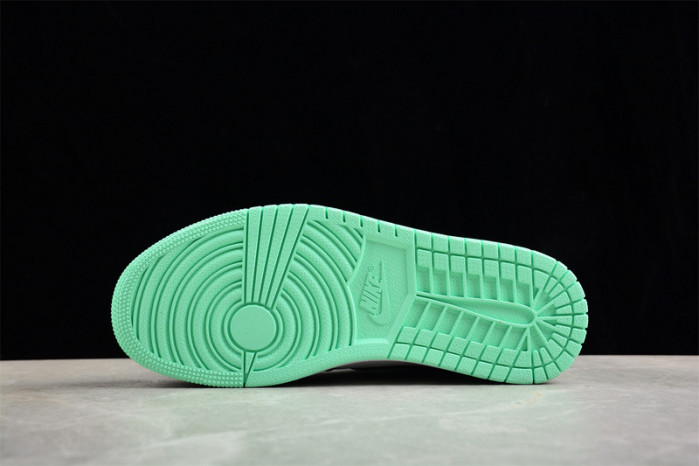air jordan 1 retro high og green glow dz5485-130