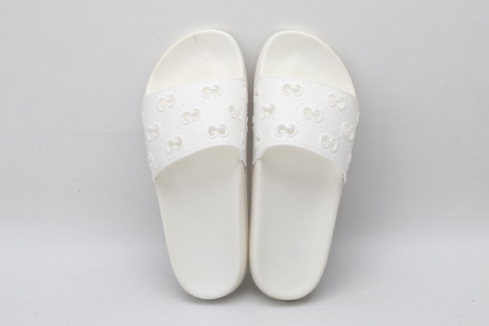 G*u*i* sandal11
