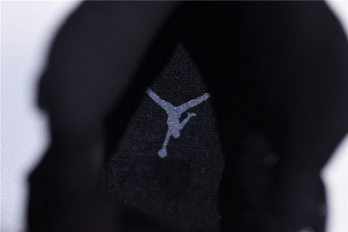 air jordan 11 “cap and gown” black 378037-005