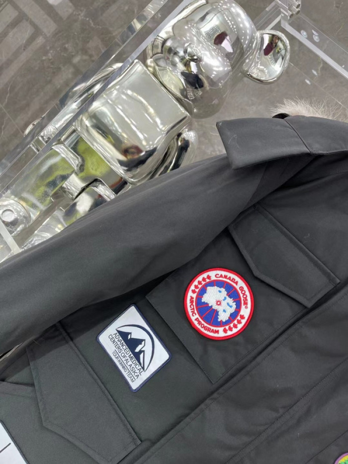 c*nada goose 34