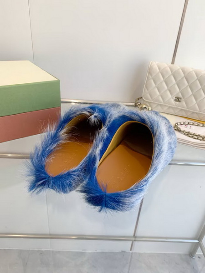 Marni Fussbett Sabot 11