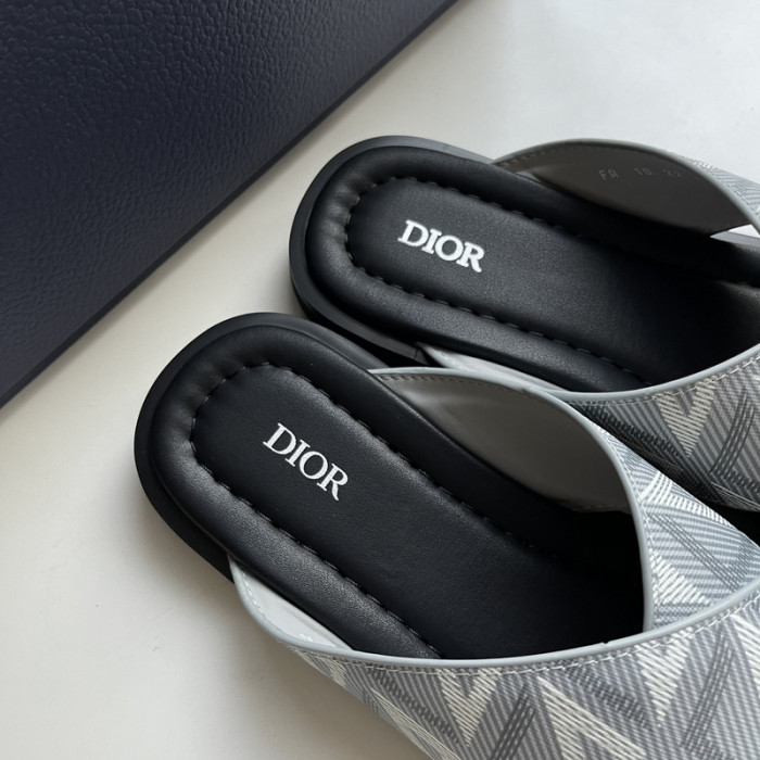 Dio*r sandal 40