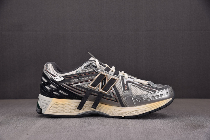 NEW BALANCE 1906A NB000045