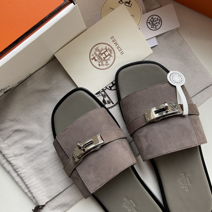 Herme* Sandal90