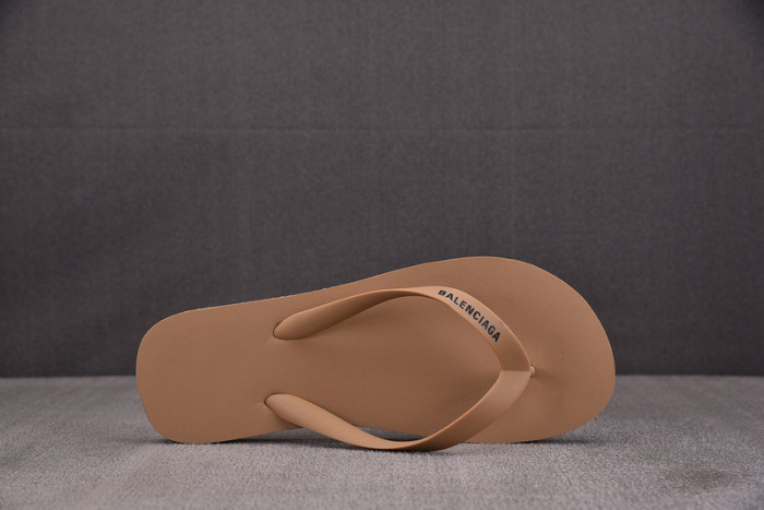 BALENCIAG* SANDAL 67