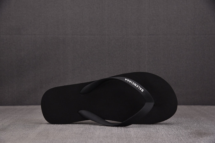 BALENCIAG* SANDAL 68