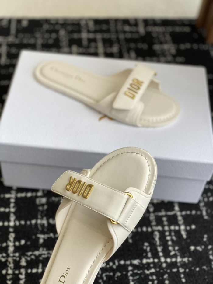 Dio*r sandal 73