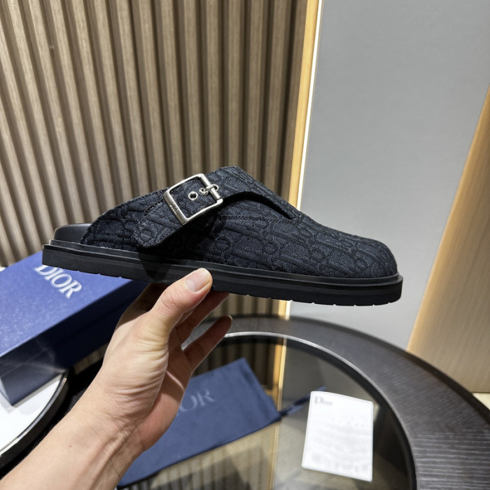 Dio*r sandal 59