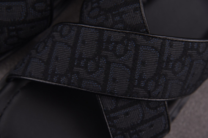 Dio*r sandal 50