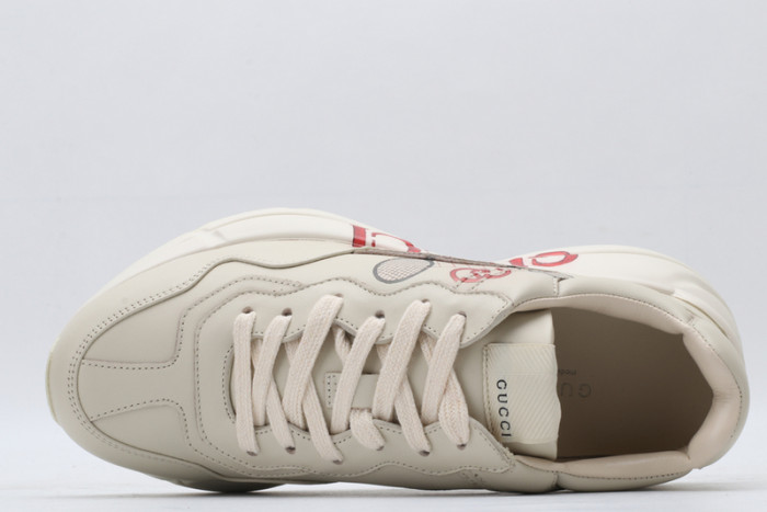 G*u*i* trainer sneaker8