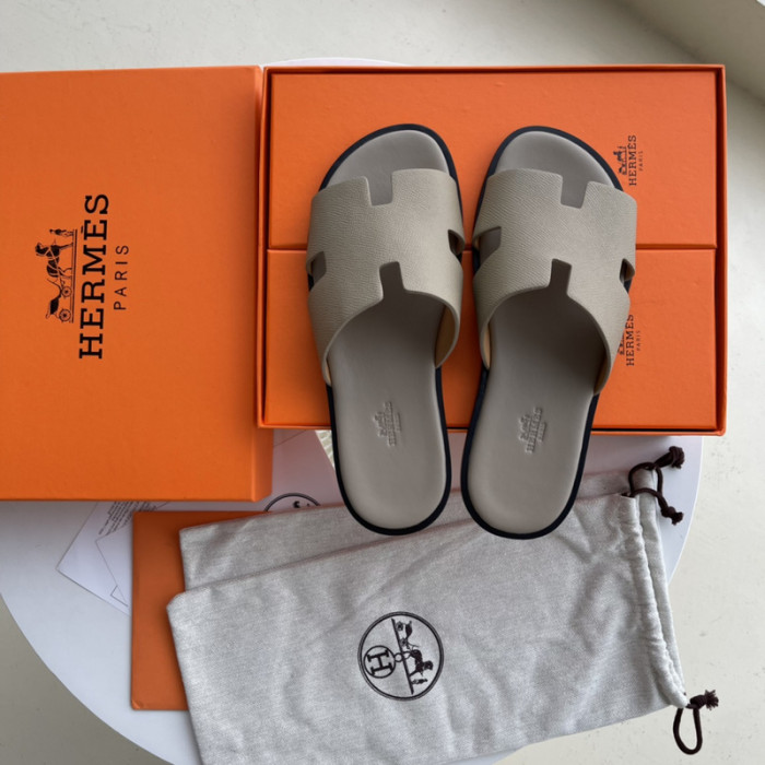 Herme* Sandal57