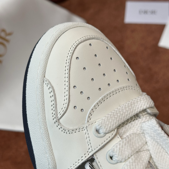 DIO* SNEAKERS T0000-222