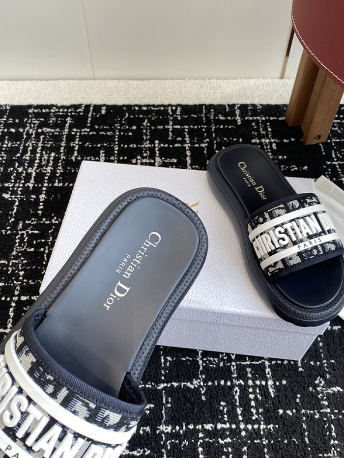 Dio*r sandal 63