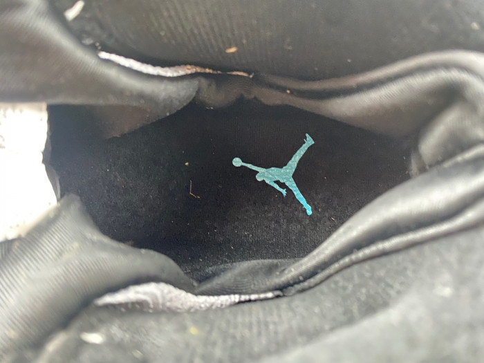 air jordan 9 retro university blue ct8019-140