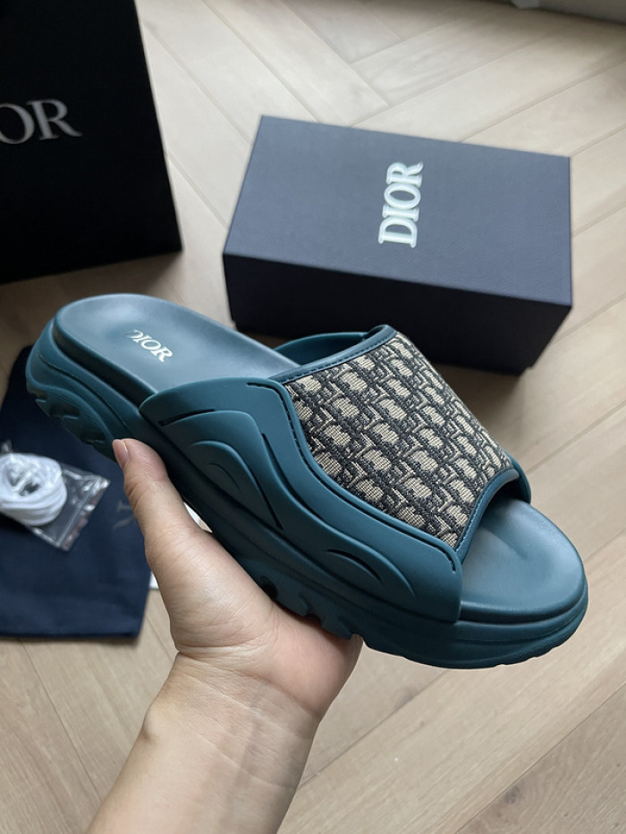 Dio*r sandal 49