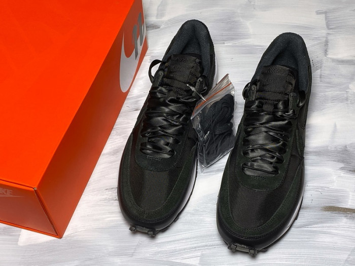sacai nike ldv waffle black nylon bv0073-002