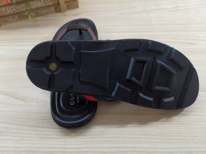 G*u*i* sandal107