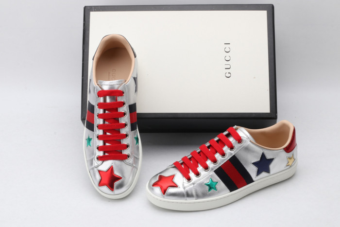 G*u*i* trainer sneaker42