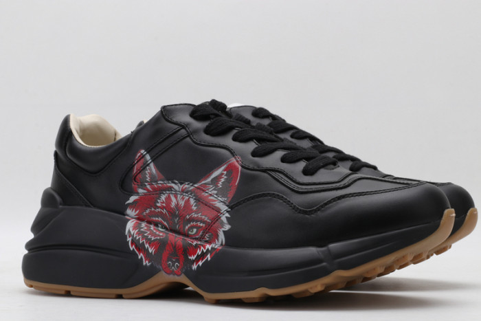 G*u*i* trainer sneaker37