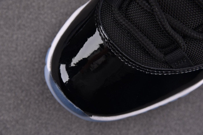 air jordan 11 low space jam summer fv5104-004