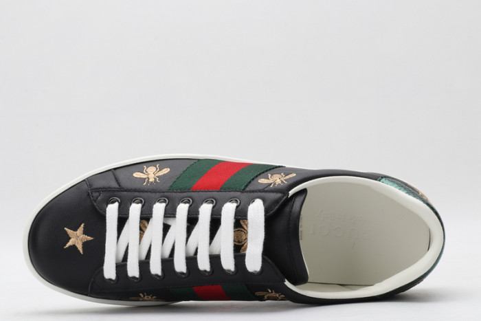 G*u*i* trainer sneaker50