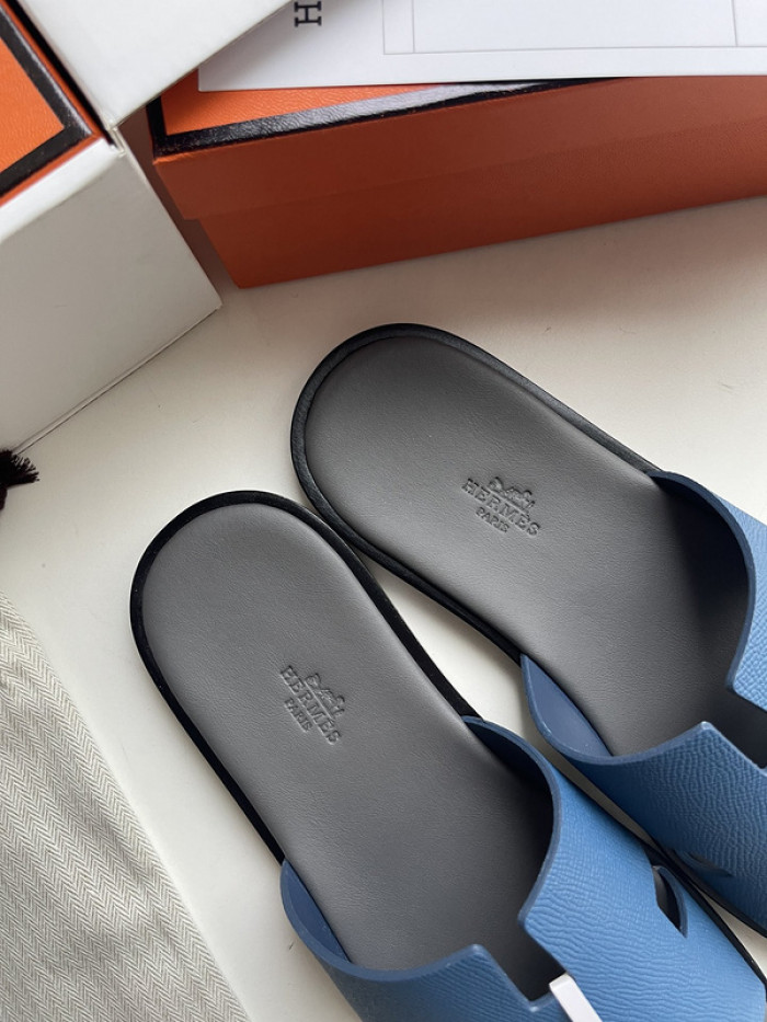Herme* Sandal76