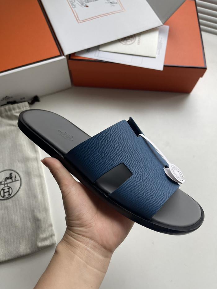 Herme* Sandal76