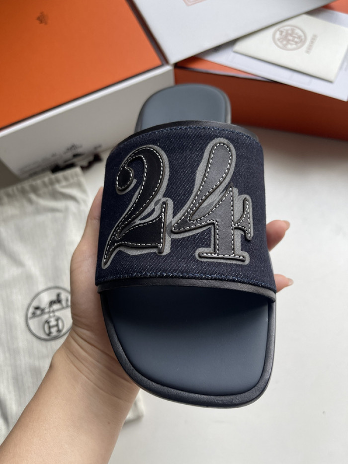 Herme* Sandal73