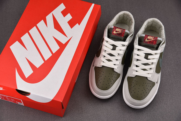 Nike Dunk Low “Year of the Snake” HV5980-231