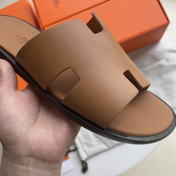 Herme* Sandal63
