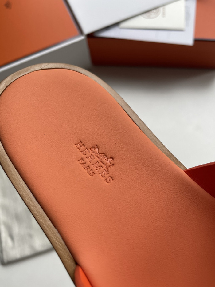 Herme* Sandal83