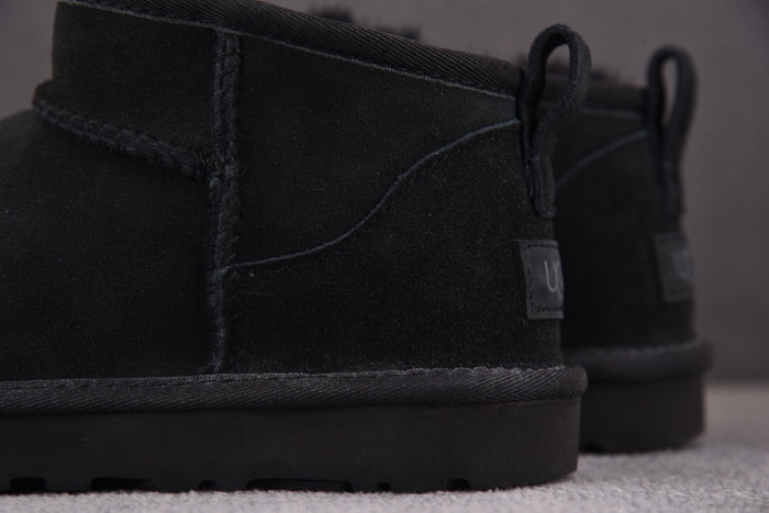UGG BOOTS UGG000023