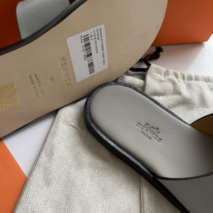 Herme* Sandal54