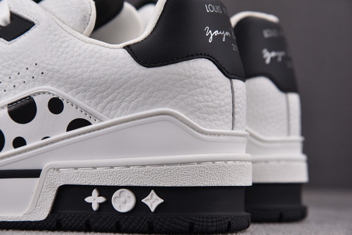 l&v snekaers l0000117