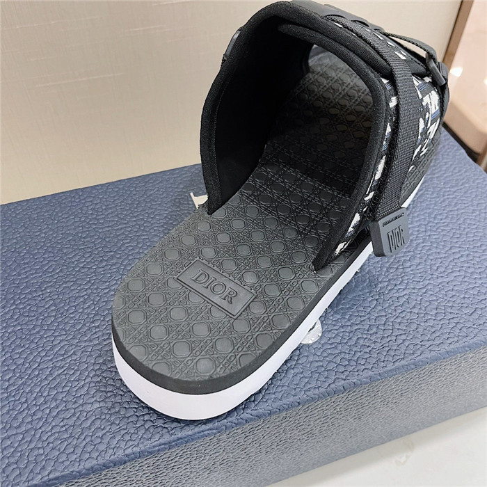 dio*r sandal 25