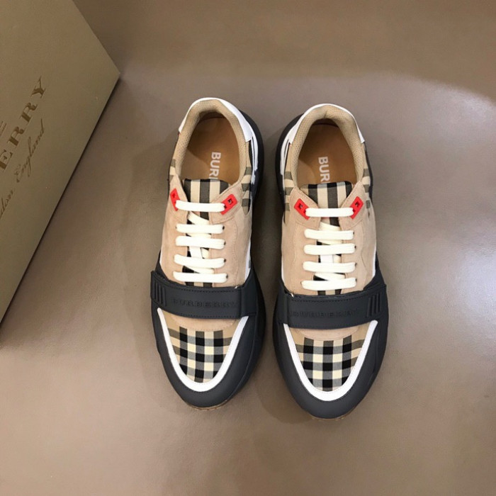 burber*y sneakers b000007