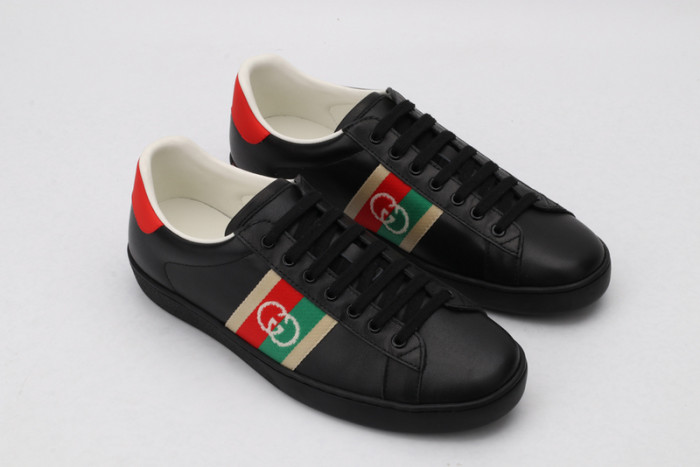 G*u*i* trainer sneaker62